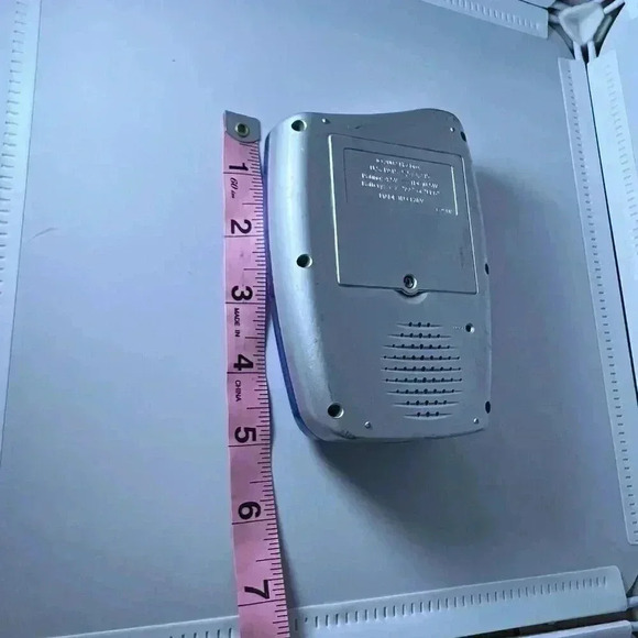 Vintage Tiger Lights Out Works! 2002 Hand Held Electronic Game Puzzle Brain - Picture 3 of 6